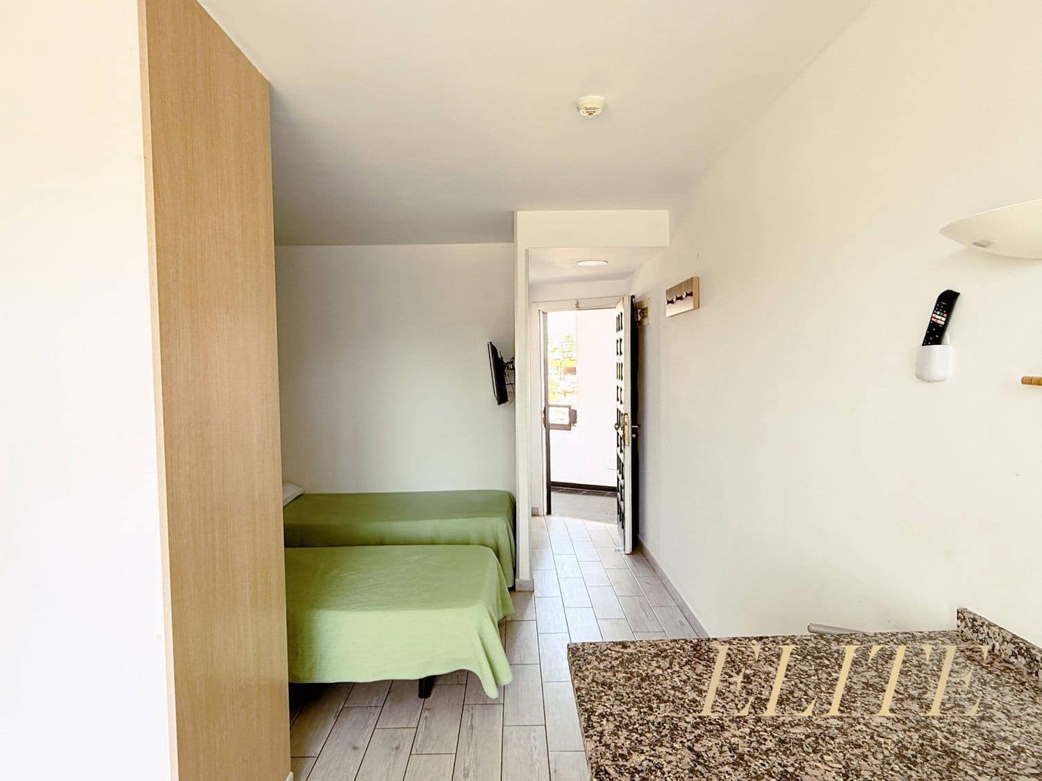 Apartamento en Playa del Inglés en venta con piscina garaje - 235.000 € (Ref: 9806198)