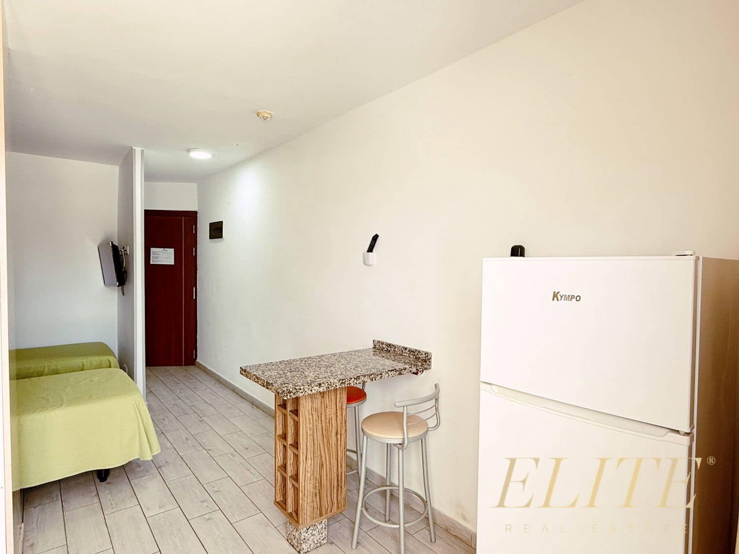 Apartamento en Playa del Inglés en venta con piscina garaje - 220.000 € (Ref: 9806199)