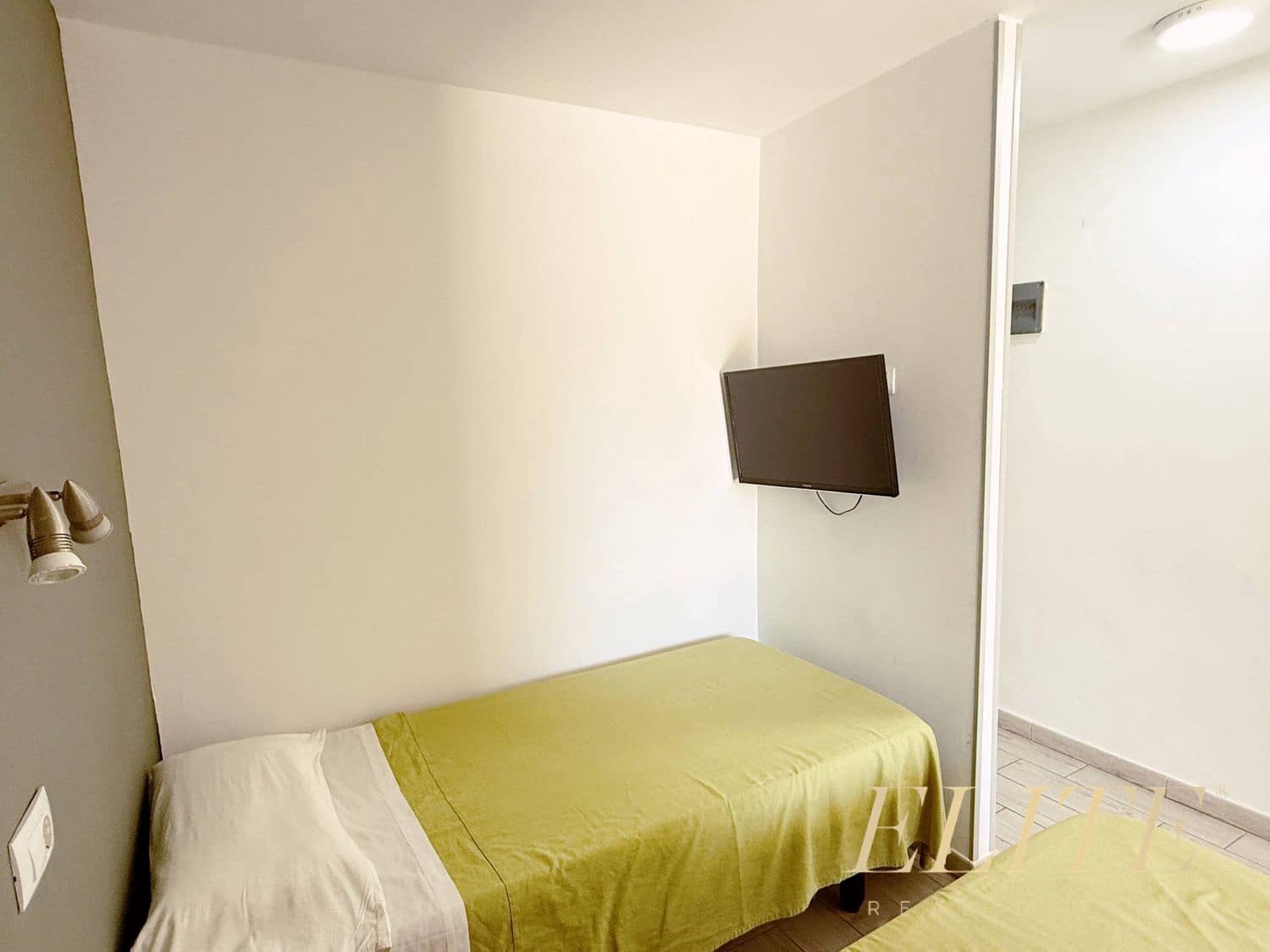 Apartamento en Playa del Inglés en venta con piscina garaje - 220.000 € (Ref: 9806199)