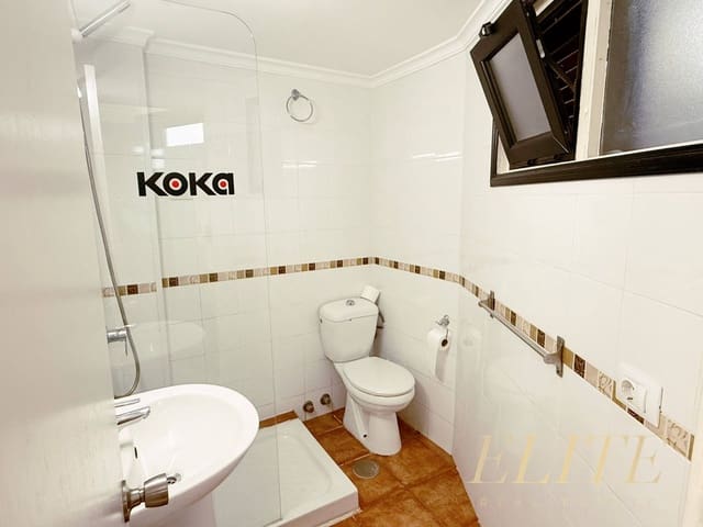 Apartamento en Playa del Inglés, San Bartolomé de Tirajana en venta con piscina garaje - 220.000 € (Ref: 9806199)