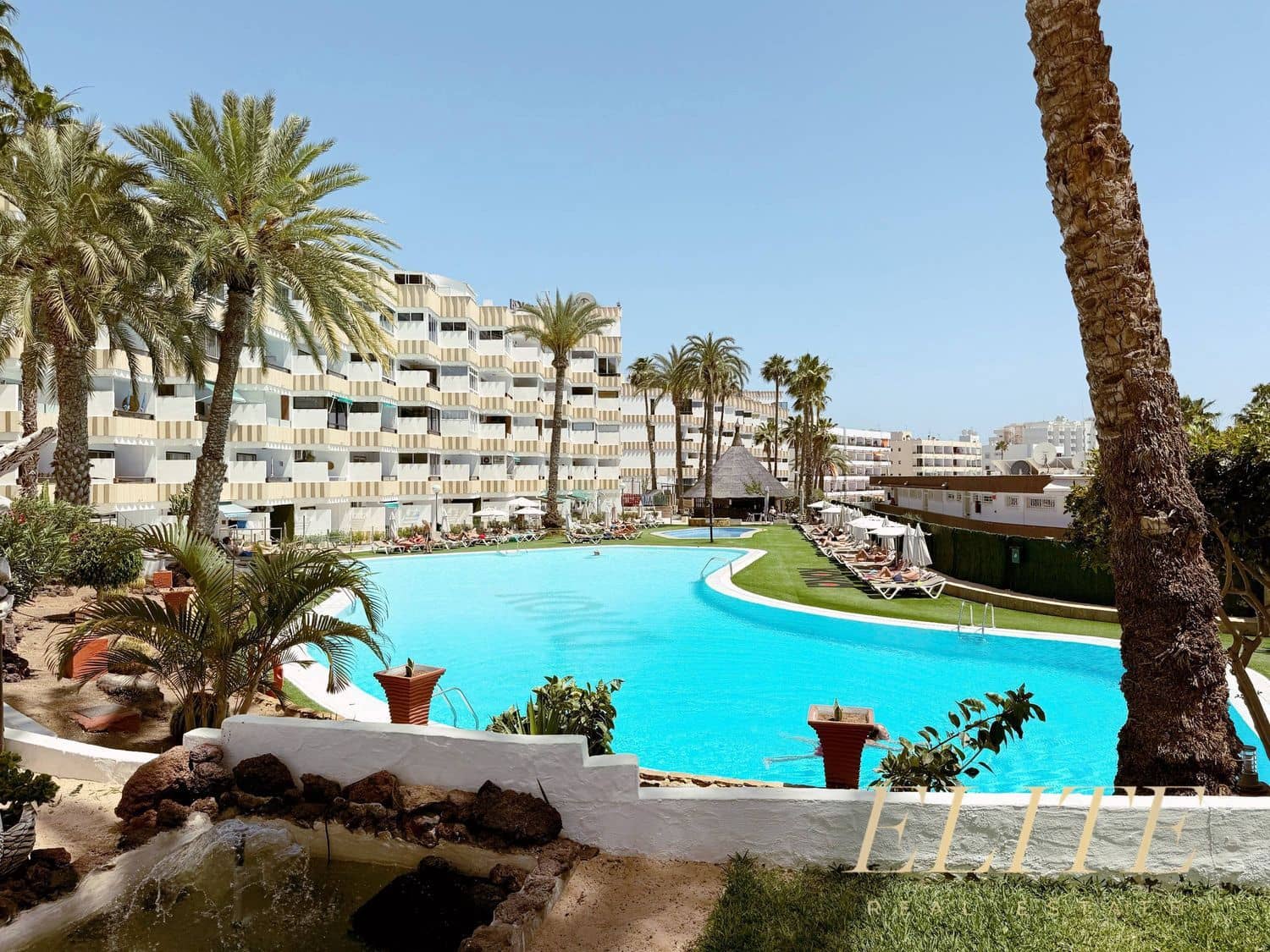 Apartamento en Playa del Inglés en venta con piscina garaje - 220.000 € (Ref: 9806199)