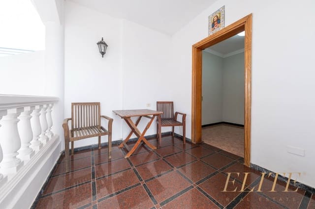 5 bedroom Townhouse for sale in Tafira, Las Palmas de Gran Canaria with garage - € 569,000 (Ref: 9807551)