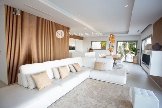 Chalet de 4 habitaciones en Javea / Xàbia en venta con piscina garaje - 1.920.000 € (Ref: 8534493)