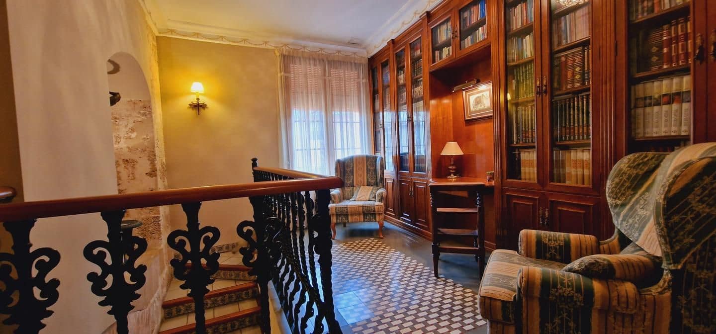 6 soveværelse Restaurant/Bar til salg i Xativa - € 1.650.000 (Ref: 8534496)