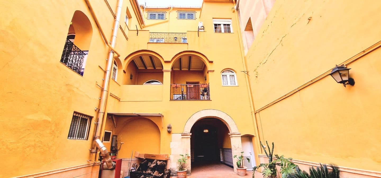 6 soveværelse Restaurant/Bar til salg i Xativa - € 1.650.000 (Ref: 8534496)