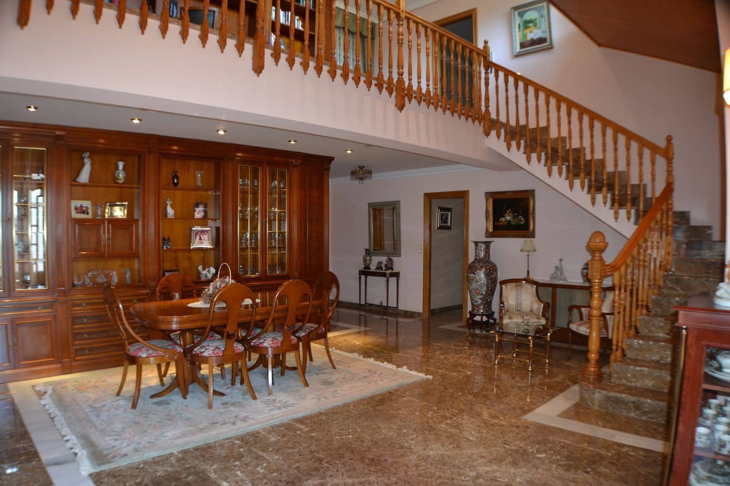 4 camera da letto Villa in vendita in La Pobla de Vallbona con piscina garage - 1.200.000 € (Rif: 8534498)