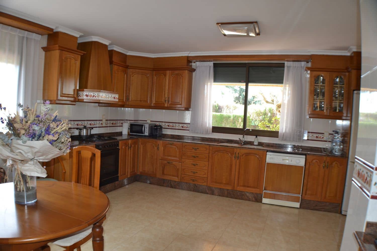 4 camera da letto Villa in vendita in La Pobla de Vallbona con piscina garage - 1.200.000 € (Rif: 8534498)