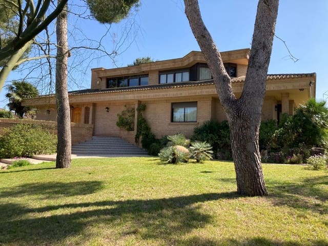 4 soveværelse Villa til salg i La Pobla de Vallbona med swimmingpool garage - € 1.200.000 (Ref: 8534498)