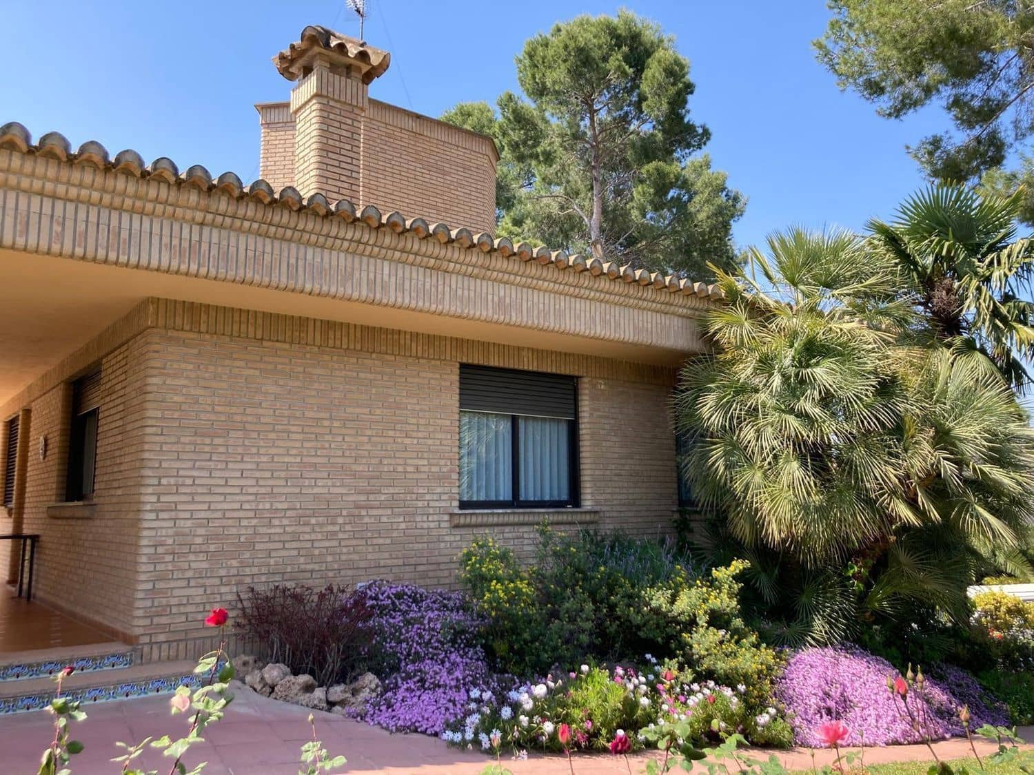 4 camera da letto Villa in vendita in La Pobla de Vallbona con piscina garage - 1.200.000 € (Rif: 8534498)