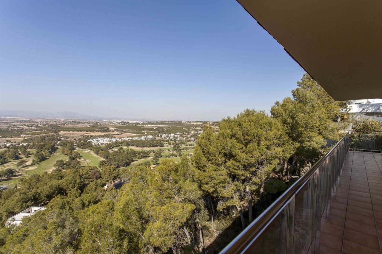 4 soveværelse Villa til salg i Chiva med swimmingpool - € 1.500.000 (Ref: 8534500)