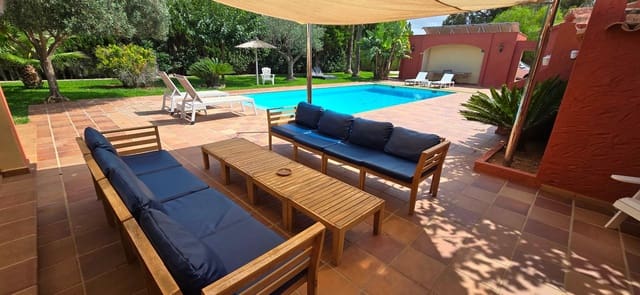 5 makuuhuone Huvila myytävänä paikassa L'Almadrava - L'Estanyó, Dénia mukana uima-altaan - 1 045 000 € (Ref: 8534502)