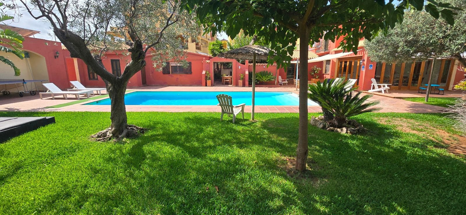 5 bedroom Villa for sale in Denia with pool - € 1,045,000 (Ref: 8534502)