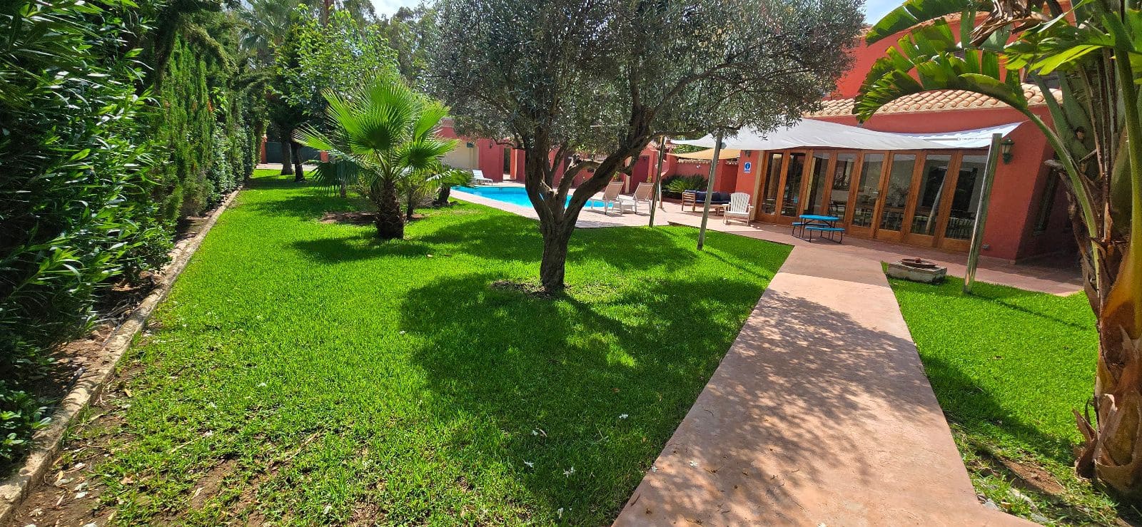 5 bedroom Villa for sale in Denia with pool - € 1,045,000 (Ref: 8534502)