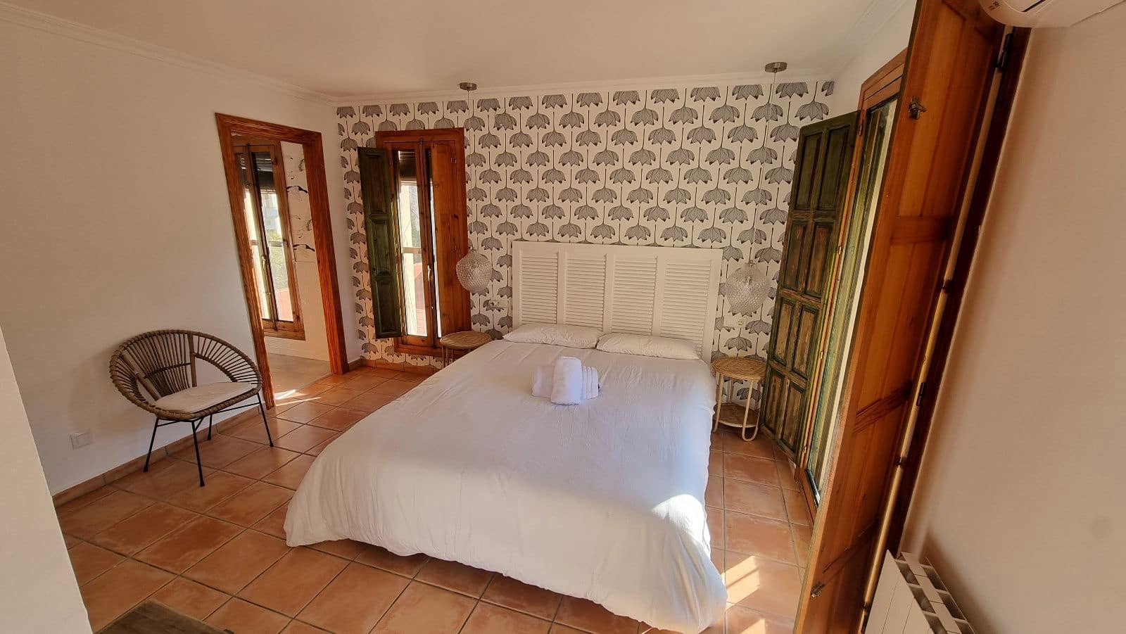 5 bedroom Villa for sale in Denia with pool - € 1,045,000 (Ref: 8534502)