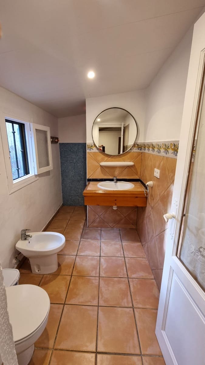 5 bedroom Villa for sale in Denia with pool - € 1,045,000 (Ref: 8534502)