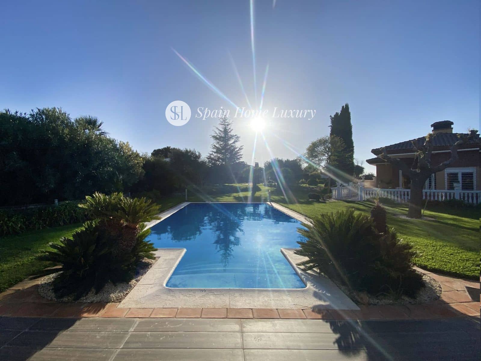 4 soverom Villa til salgs i Montserrat med svømmebasseng - € 930 000 (Ref: 8534516)