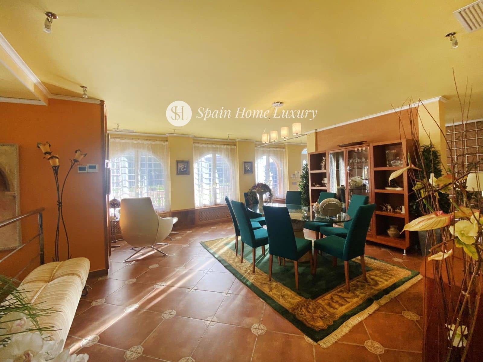 4 soverom Villa til salgs i Montserrat med svømmebasseng - € 930 000 (Ref: 8534516)