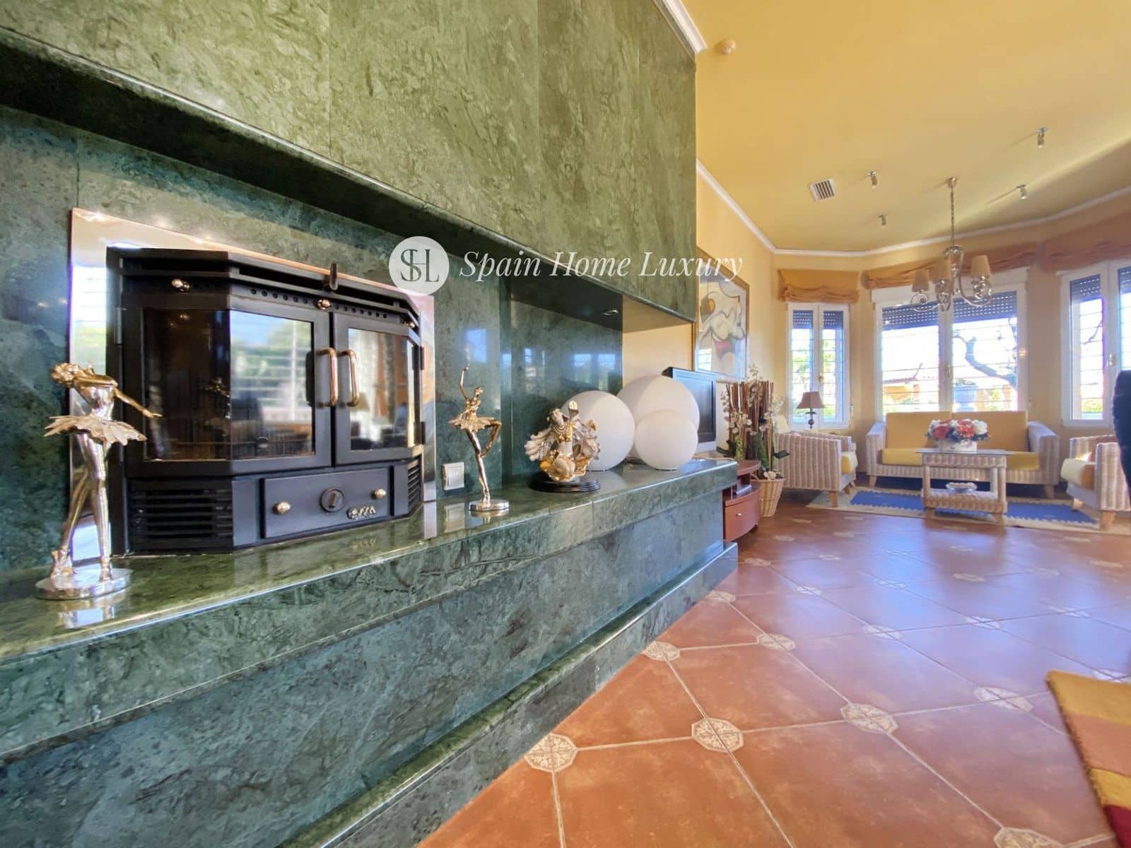 4 soverom Villa til salgs i Montserrat med svømmebasseng - € 930 000 (Ref: 8534516)