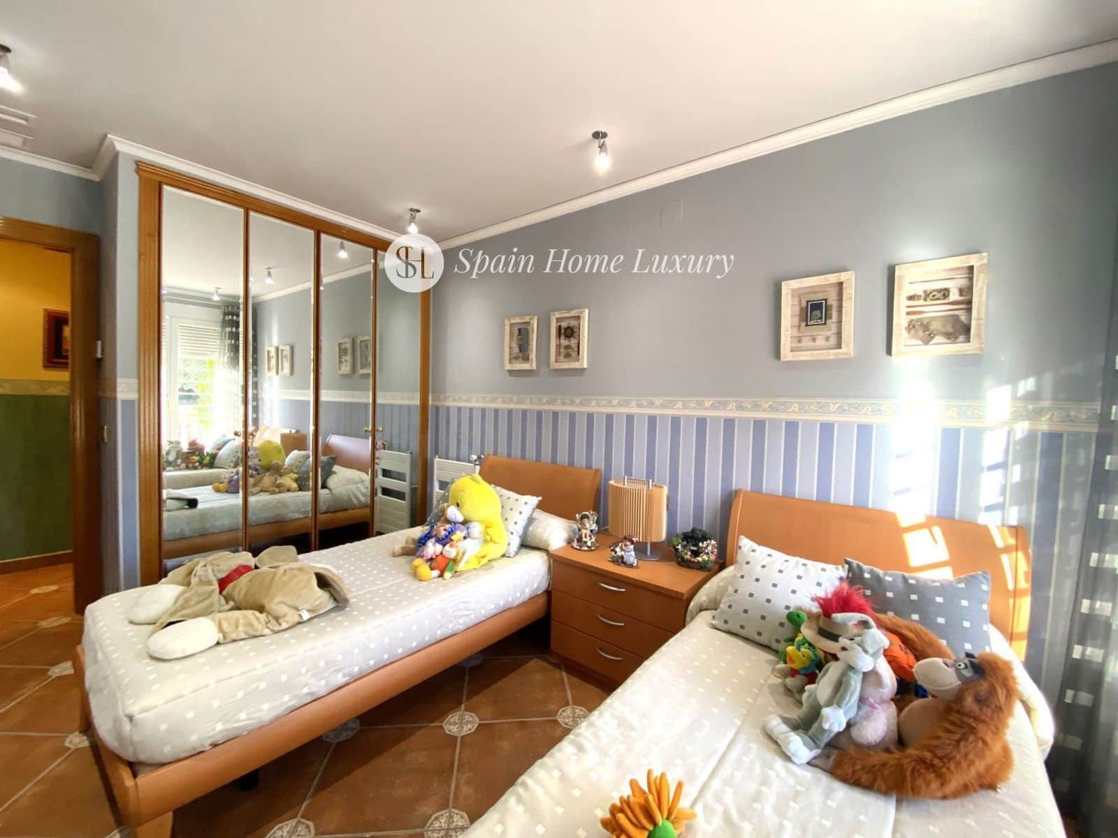 4 soverom Villa til salgs i Montserrat med svømmebasseng - € 930 000 (Ref: 8534516)