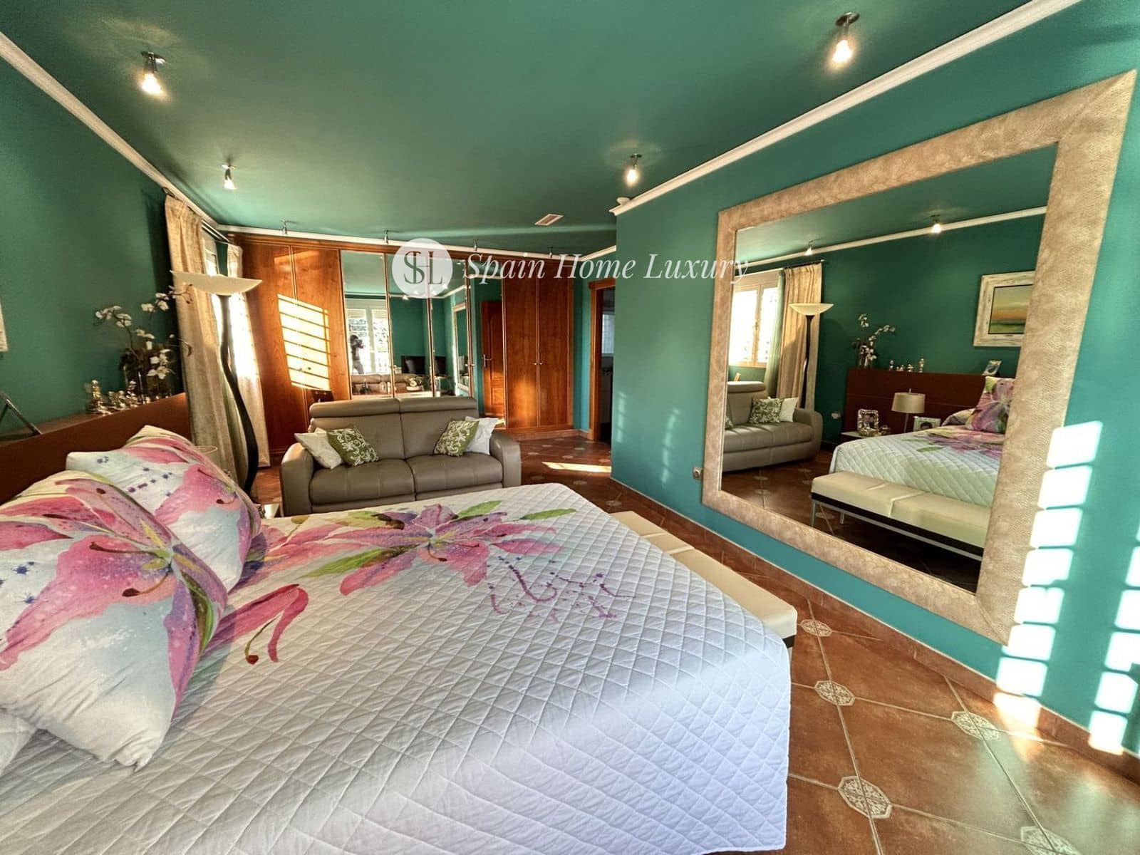 4 soverom Villa til salgs i Montserrat med svømmebasseng - € 930 000 (Ref: 8534516)