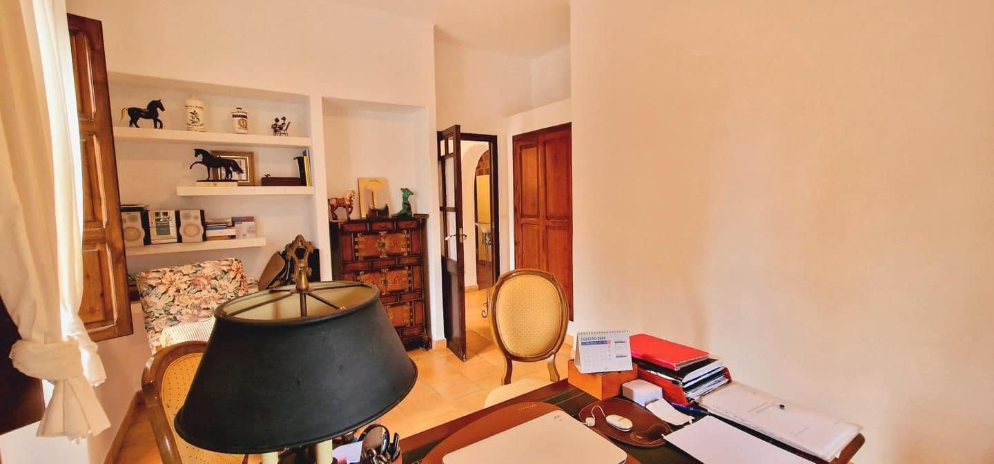 8 soverom Villa til salgs i San Antonio de Benageber med svømmebasseng - € 1 480 000 (Ref: 8534523)