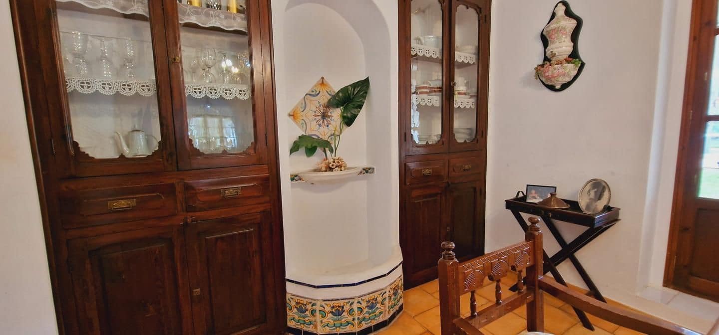 8 soverom Villa til salgs i San Antonio de Benageber med svømmebasseng - € 1 480 000 (Ref: 8534523)