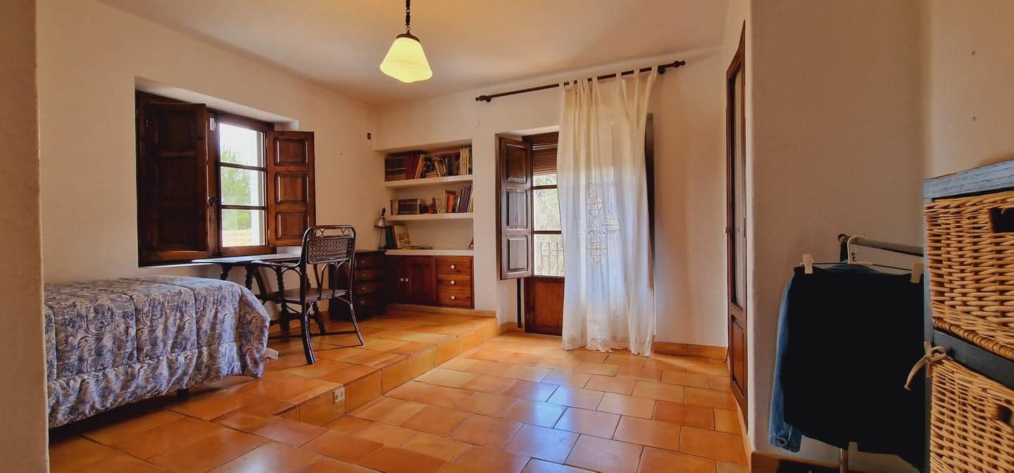 8 soverom Villa til salgs i San Antonio de Benageber med svømmebasseng - € 1 480 000 (Ref: 8534523)