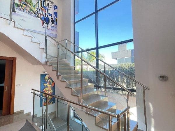 5 bedroom Villa for sale in Betera with pool - € 999,000 (Ref: 8534537)