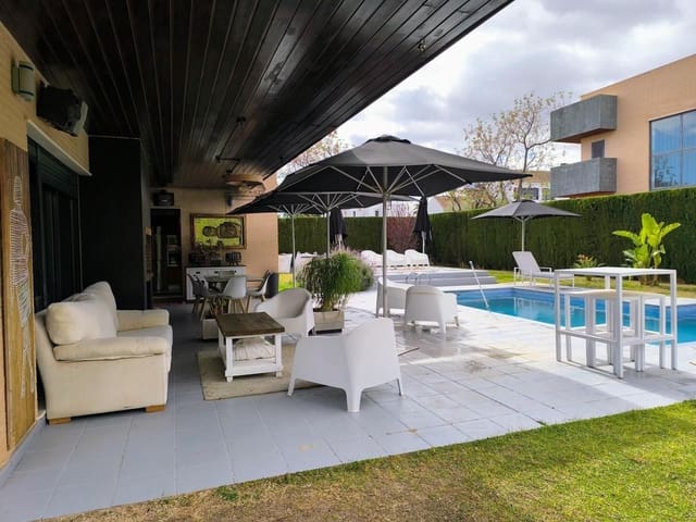 Chalet de 5 habitaciones en Bétera en venta con piscina - 999.000 € (Ref: 8534537)