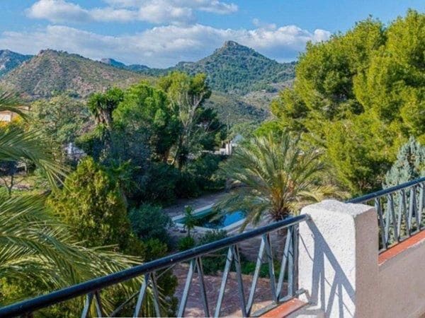 5 chambre Villa/Maison à vendre à Gilet avec piscine - 620 000 € (Ref: 8534540)