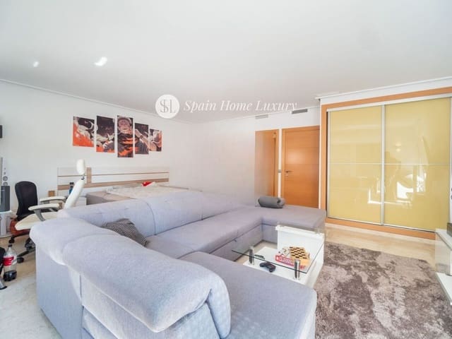 5 Zimmer Villa zu verkaufen in Gilet mit Pool Garage - 795.000 € (Ref: 8534544)