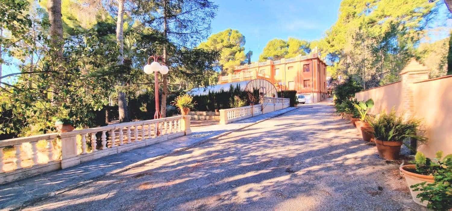 5 slaapkamer Villa te koop in Naquera met zwembad - € 1.500.000 (Ref: 8534558)