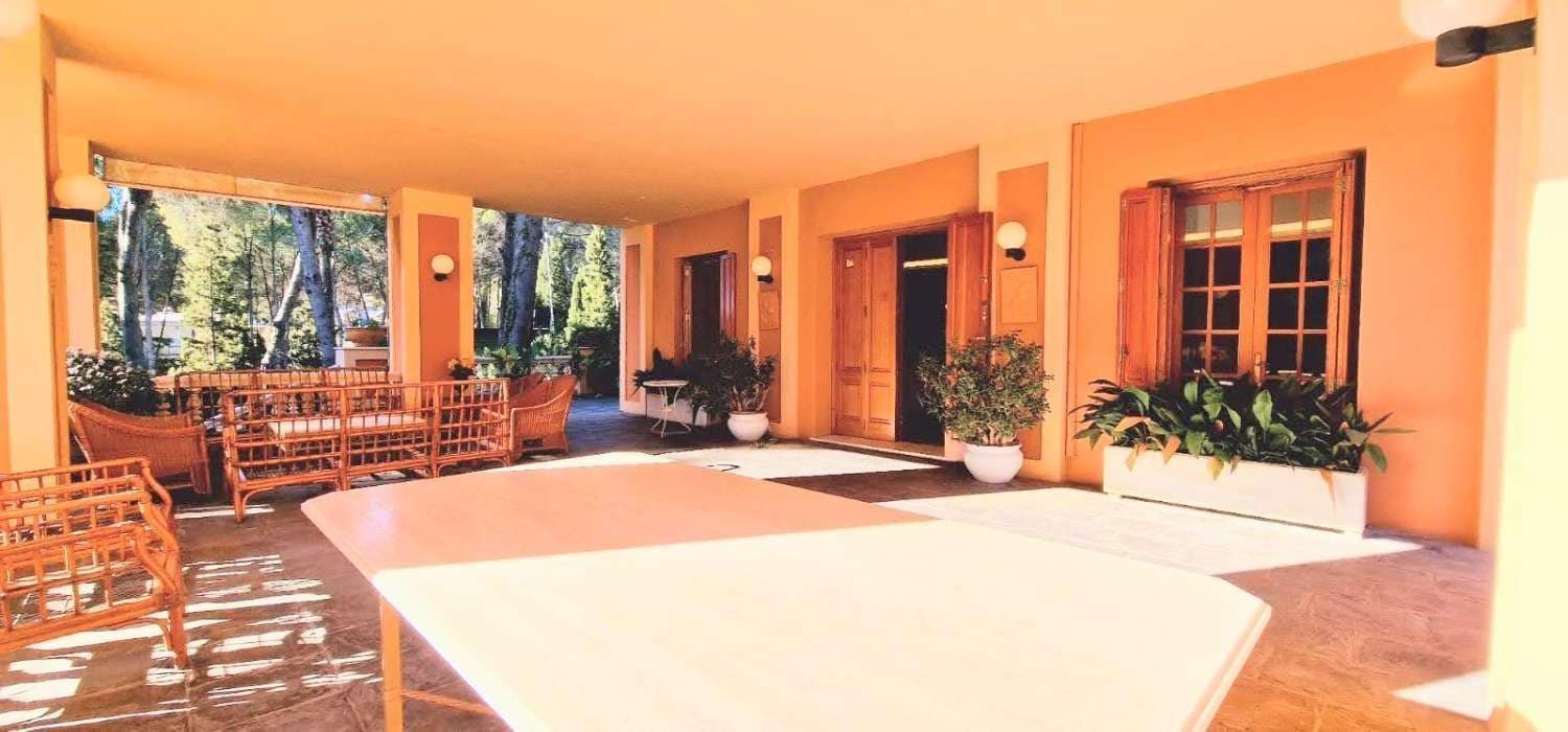 5 slaapkamer Villa te koop in Naquera met zwembad - € 1.500.000 (Ref: 8534558)