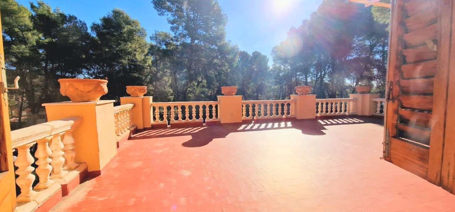 5 slaapkamer Villa te koop in Naquera met zwembad - € 1.500.000 (Ref: 8534558)