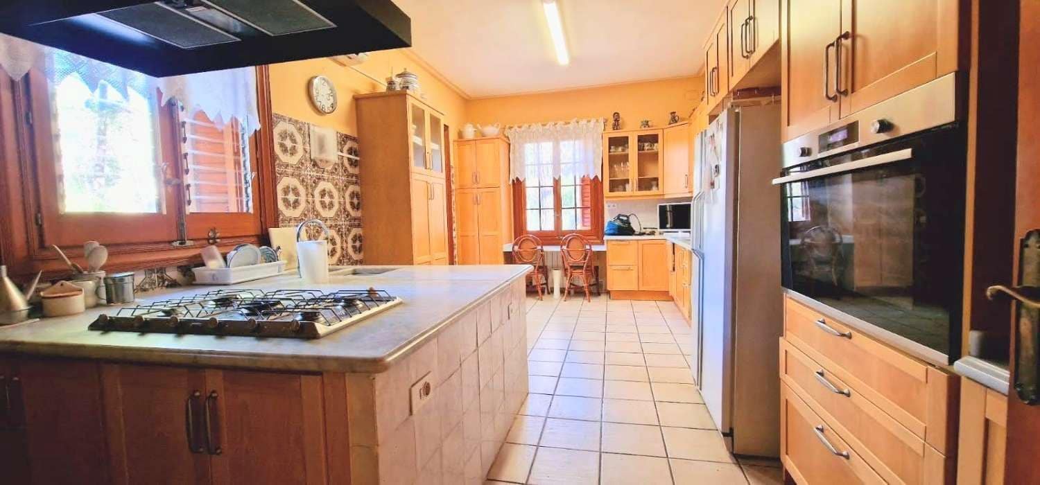 5 slaapkamer Villa te koop in Naquera met zwembad - € 1.500.000 (Ref: 8534558)