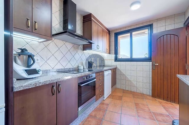 1 soverom Villa til salgs i Puçol med svømmebasseng garasje - € 1 900 000 (Ref: 8534576)