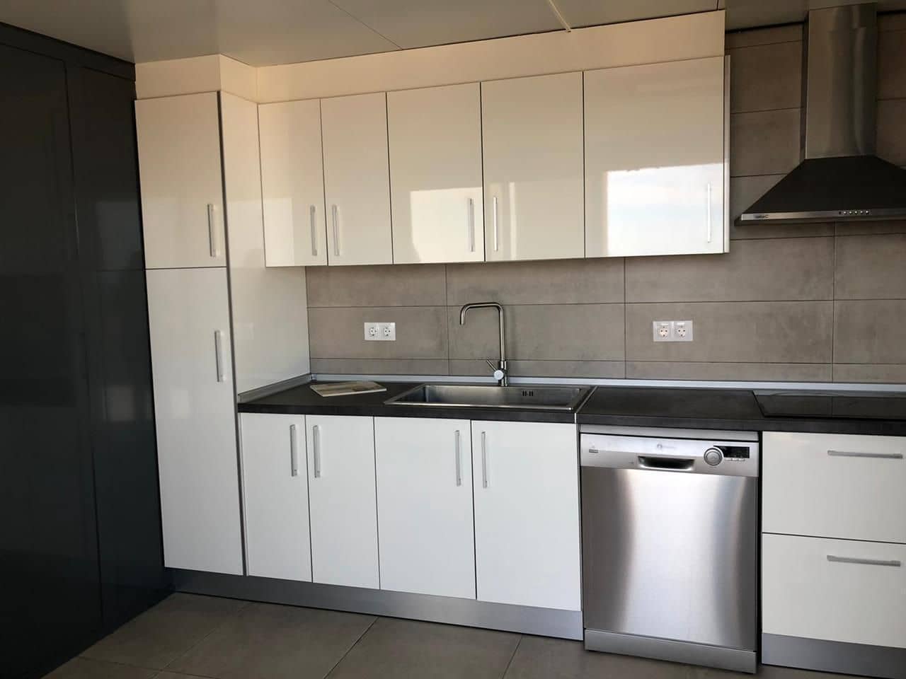 3 bedroom Penthouse for sale in Alboraya / Alboraia with pool - € 1,200,000 (Ref: 8539382)