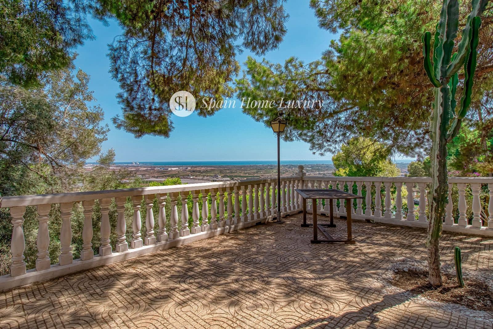 5 soveværelse Villa til salg i Sagunto / Sagunt med swimmingpool garage - € 630.000 (Ref: 8539898)