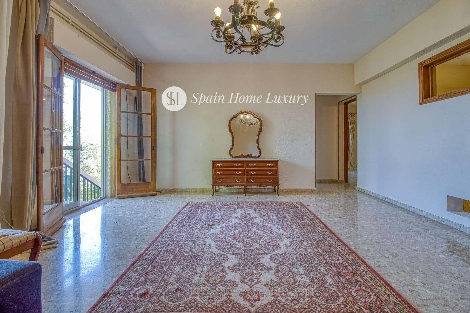 5 soveværelse Villa til salg i Sagunto / Sagunt med swimmingpool garage - € 630.000 (Ref: 8539898)