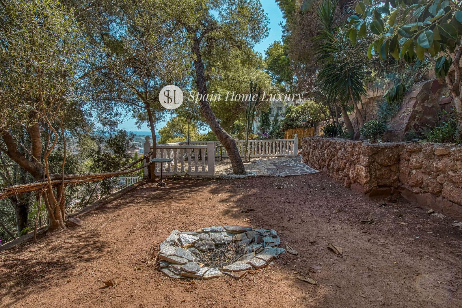 5 soveværelse Villa til salg i Sagunto / Sagunt med swimmingpool garage - € 630.000 (Ref: 8539898)