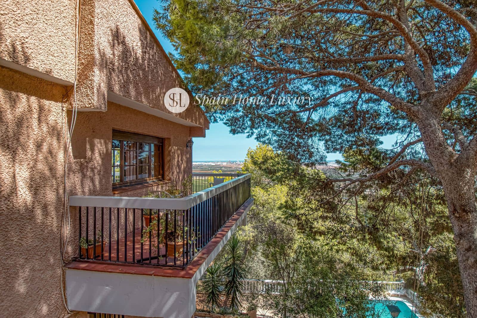 5 soveværelse Villa til salg i Sagunto / Sagunt med swimmingpool garage - € 630.000 (Ref: 8539898)