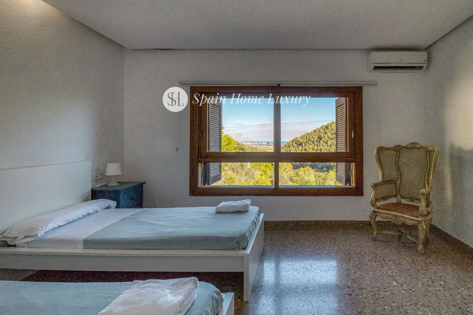 12 soveværelse Villa til salg i Favara med swimmingpool - € 5.000.000 (Ref: 8565471)