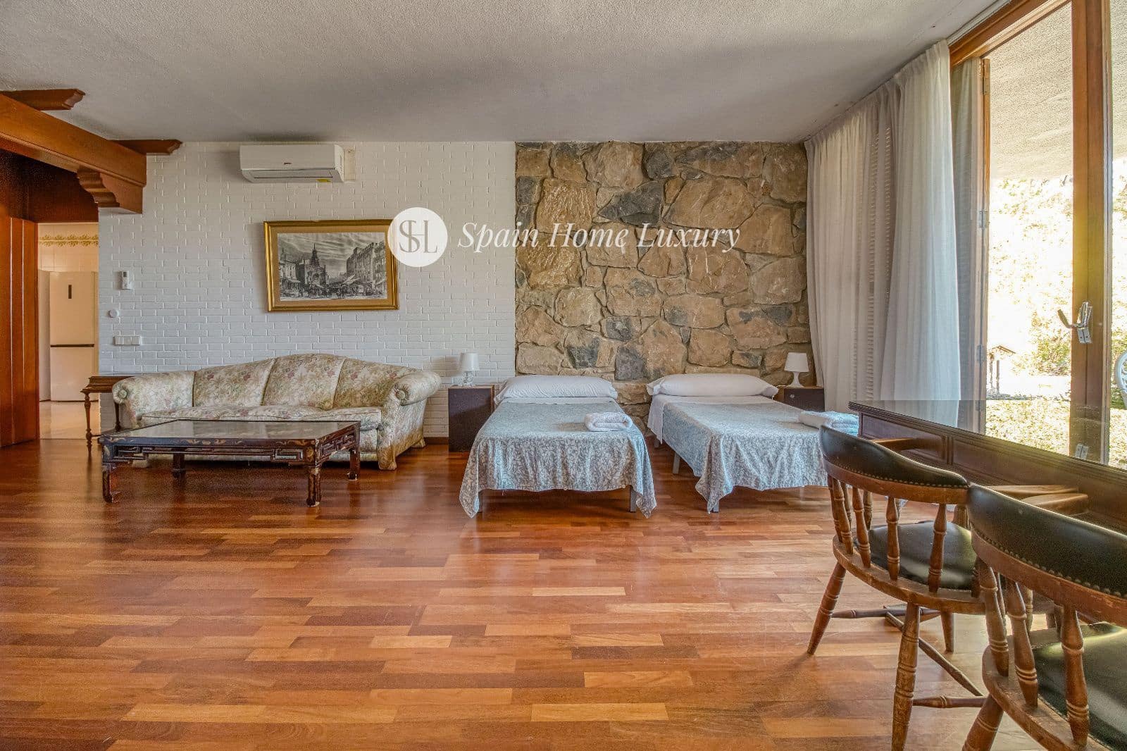 12 soveværelse Villa til salg i Favara med swimmingpool - € 5.000.000 (Ref: 8565471)