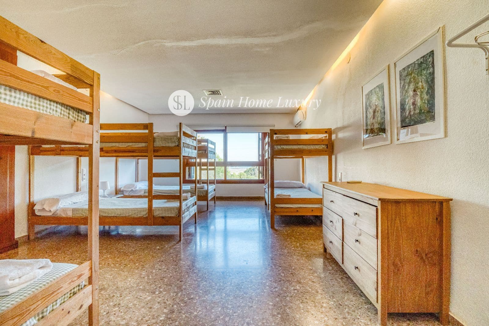 12 soveværelse Villa til salg i Favara med swimmingpool - € 5.000.000 (Ref: 8565471)