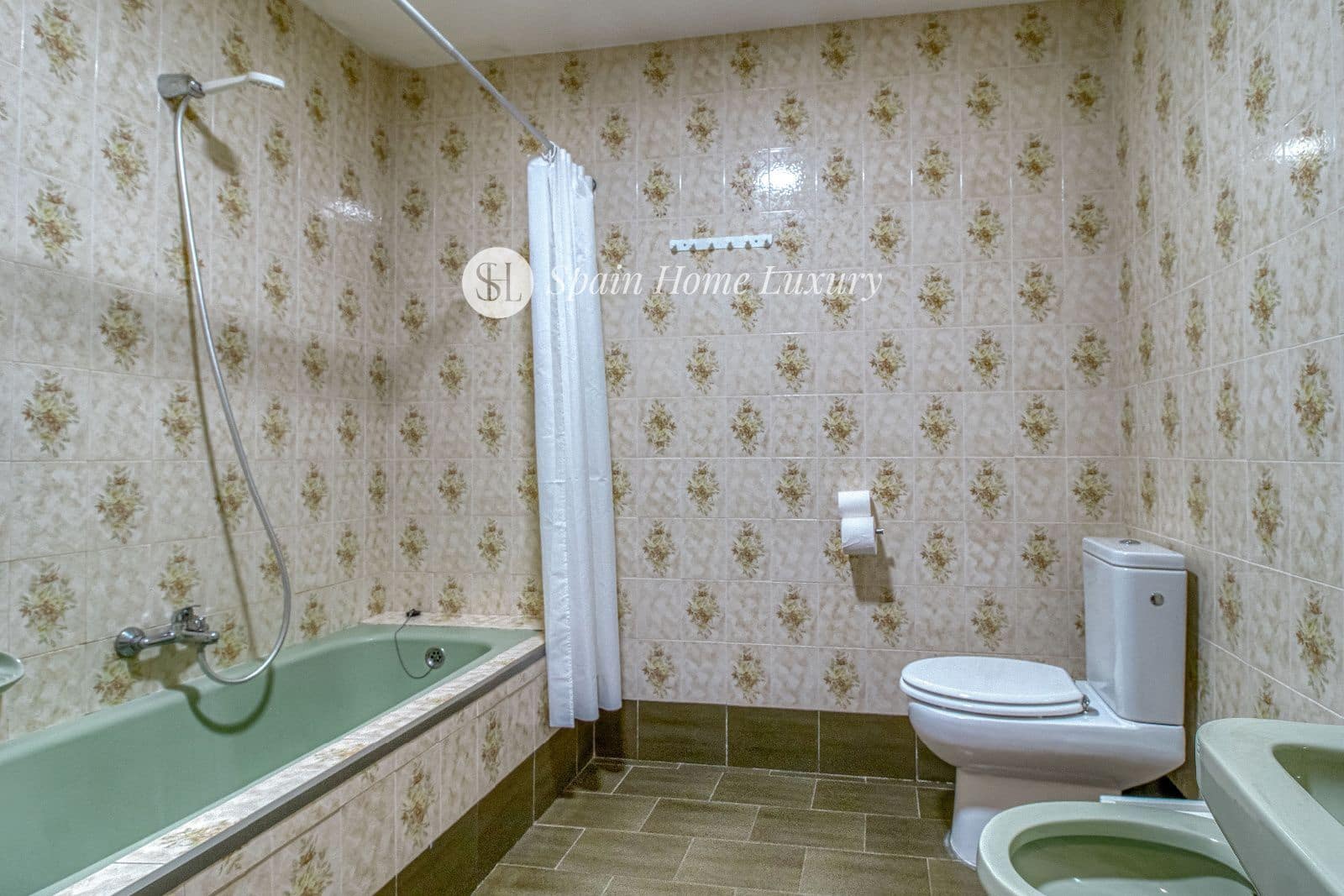 12 soveværelse Villa til salg i Favara med swimmingpool - € 5.000.000 (Ref: 8565471)