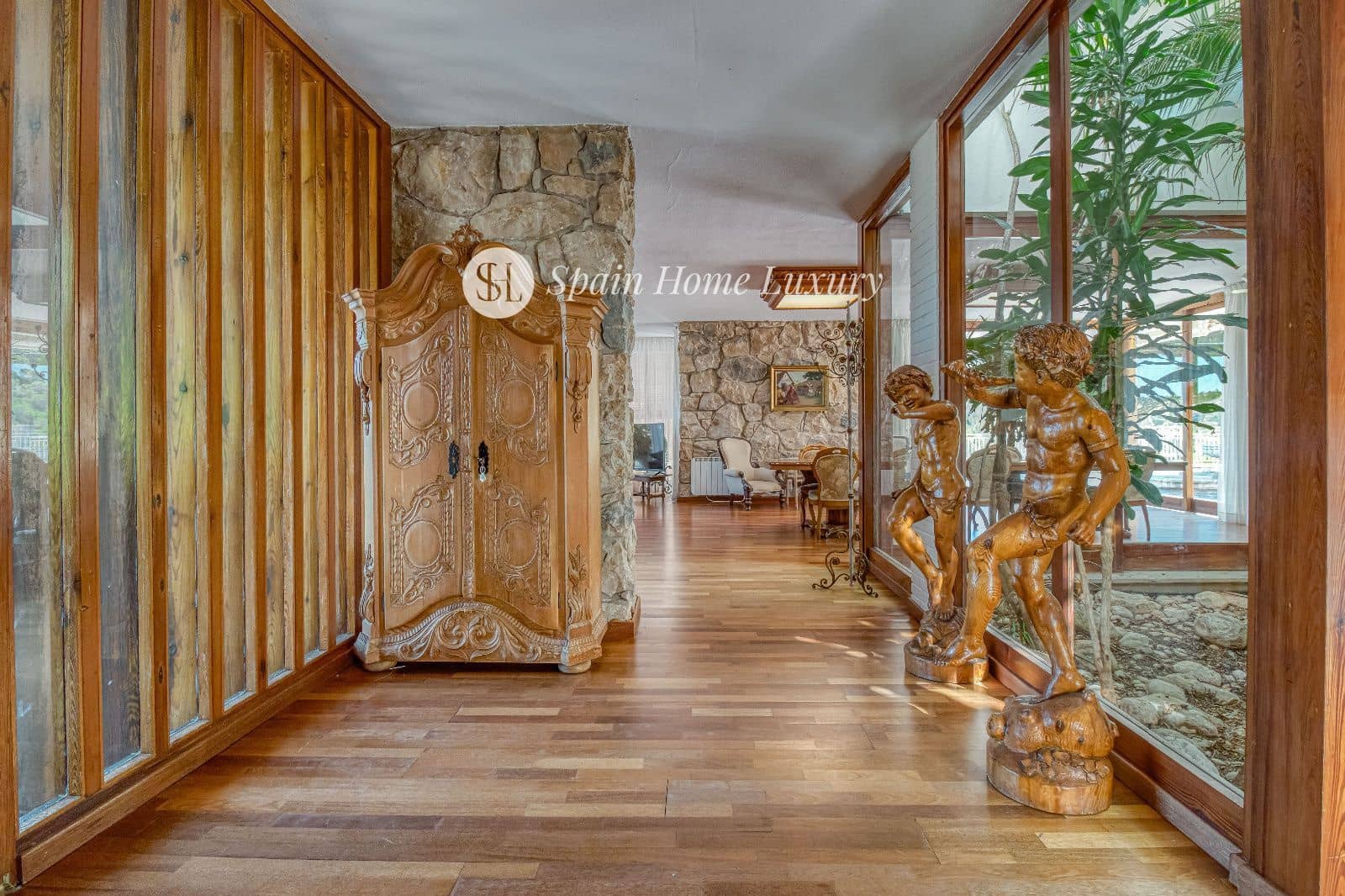 12 soveværelse Villa til salg i Favara med swimmingpool - € 5.000.000 (Ref: 8565471)