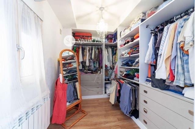 5 soveværelse Villa til salg i Alzira - € 525.000 (Ref: 8566277)