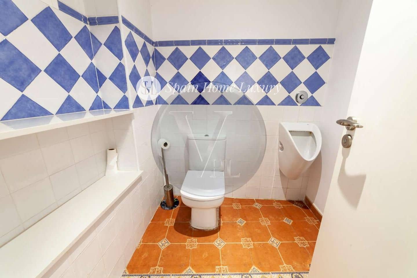 5 soveværelse Villa til salg i Alzira - € 525.000 (Ref: 8566277)