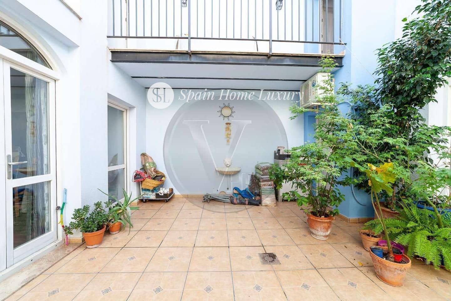 5 soveværelse Villa til salg i Alzira - € 525.000 (Ref: 8566277)