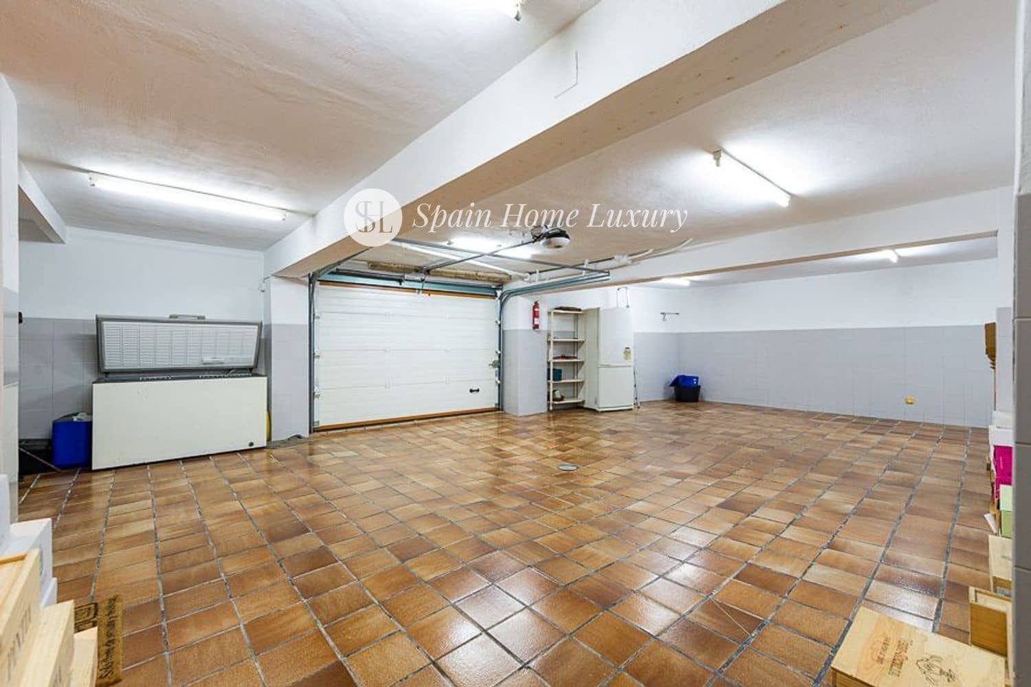 8 makuuhuone Huvila myytävänä paikassa L'Eliana mukana uima-altaan 
autotalli - 2 175 000 € (Ref: 8581835)